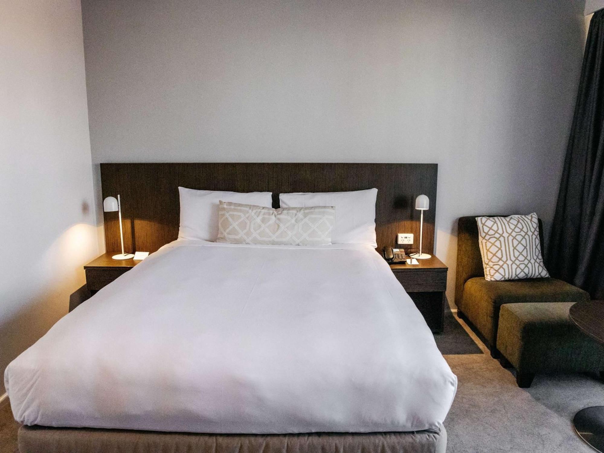 Hotel Mercure Spring Hill